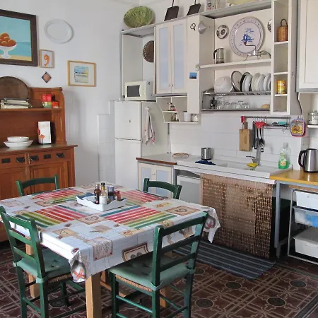 Casa Siciliana Etna Mare * كاتانيا